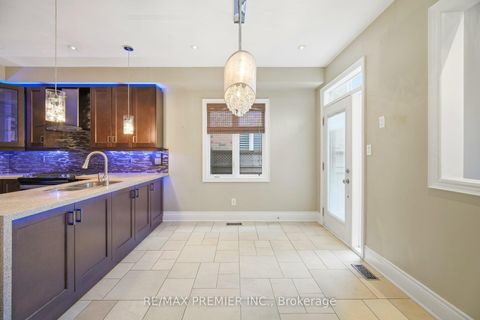 Photo 9 at 56 Stark Crescent, Vellore Village, Vaughan