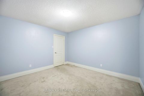 Photo 19 at 56 Stark Crescent, Vellore Village, Vaughan