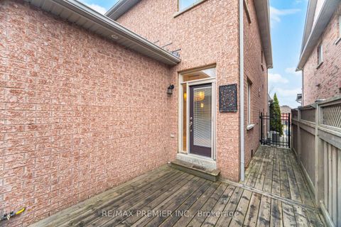 Photo 24 at 56 Stark Crescent, Vellore Village, Vaughan