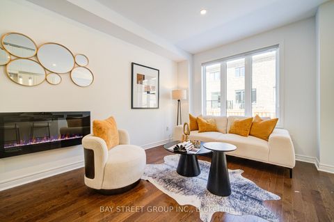 Photo 10 at 53 Ducharme Drive, Rural Richmond Hill, Richmond Hill