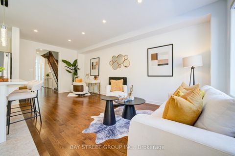 Photo 14 at 53 Ducharme Drive, Rural Richmond Hill, Richmond Hill