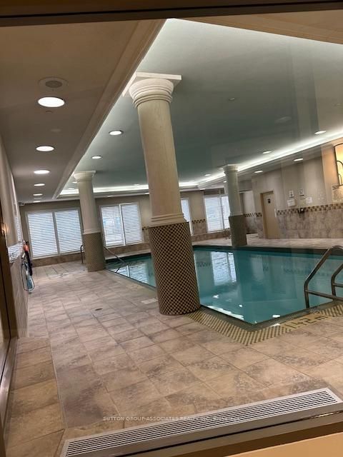 Photo 21 at 609 - 5229 Dundas Street W, City Centre West, Toronto