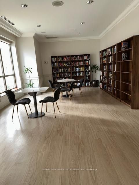 Photo 29 at 609 - 5229 Dundas Street W, City Centre West, Toronto