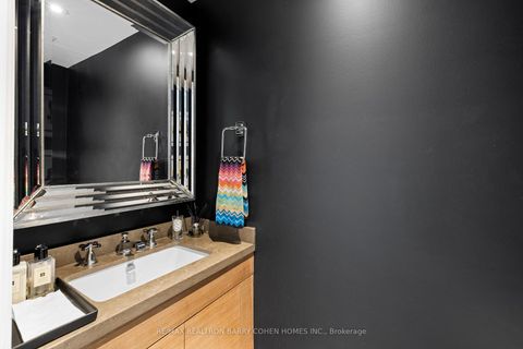 Photo 18 at 215 Lonsmount Drive, Forest Hill South, Toronto