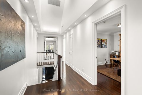 Photo 19 at 215 Lonsmount Drive, Forest Hill South, Toronto