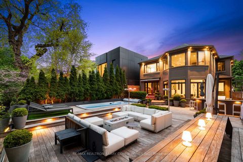 Photo 38 at 215 Lonsmount Drive, Forest Hill South, Toronto