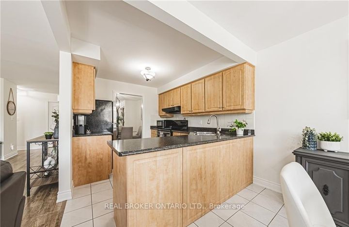 Photo 17 at 30 - 3050 Pinemeadow Drive, Headon, Burlington
