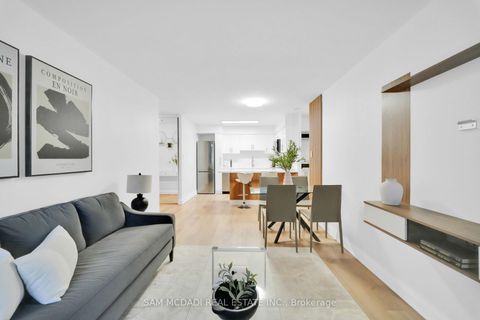 Photo 7 at 811 - 260 Doris Avenue, Willowdale East, Toronto