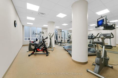 Photo 13 at 811 - 260 Doris Avenue, Willowdale East, Toronto