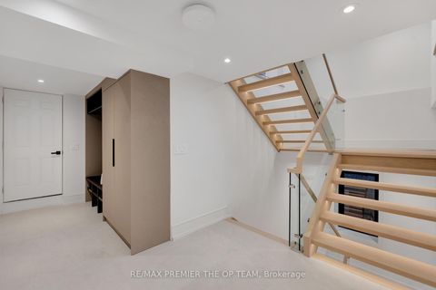 Photo 18 at 487 Coldstream Avenue, Nortown, Toronto