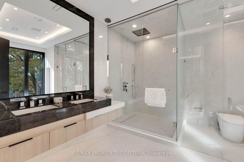 Photo 26 at 487 Coldstream Avenue, Nortown, Toronto