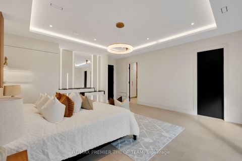 Photo 27 at 487 Coldstream Avenue, Nortown, Toronto