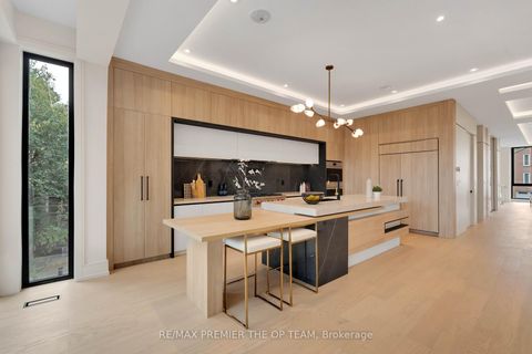 Photo 36 at 487 Coldstream Avenue, Nortown, Toronto