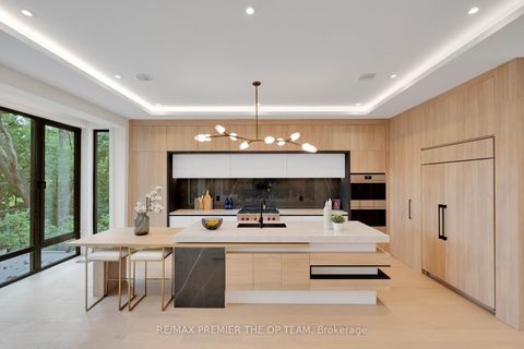 Photo 37 at 487 Coldstream Avenue, Nortown, Toronto