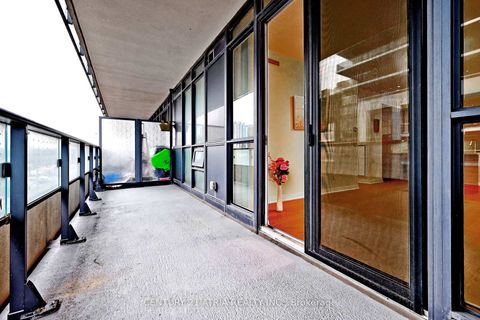 Photo 23 at B416 - 60 Annie Craig Drive S, Mimico, Toronto