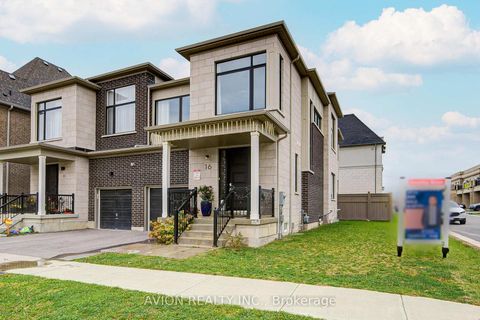 Photo 1 at 16 Callisto Lane, Observatory, Richmond Hill