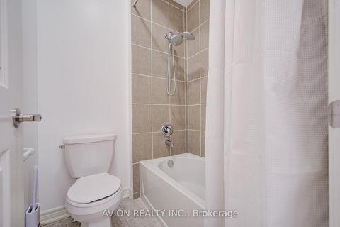 Photo 32 at 16 Callisto Lane, Observatory, Richmond Hill