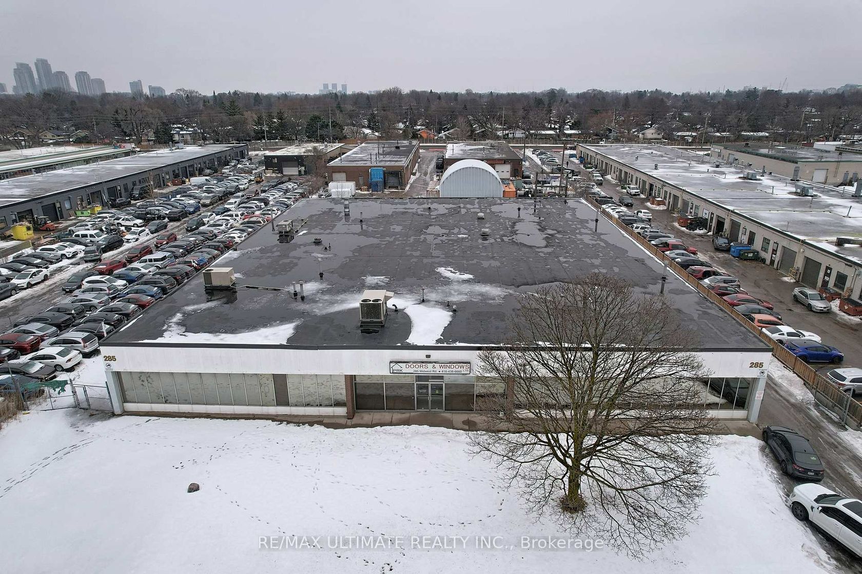 285 Midwest Road, Dorset Park, Toronto photo number 2