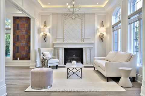 Photo 3 at 56 Sanderson Crescent, North Richvale, Richmond Hill