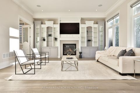 Photo 20 at 56 Sanderson Crescent, North Richvale, Richmond Hill