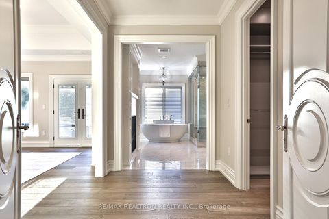 Photo 24 at 56 Sanderson Crescent, North Richvale, Richmond Hill