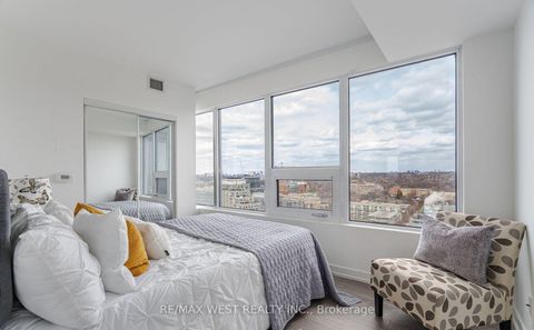 Photo 11 at 2117 - 19 Western Battery Road, Niagara, Toronto