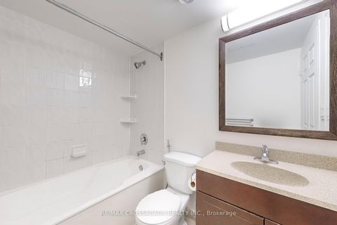 Photo 20 at 907 - 8 Lee Centre Drive, Woburn, Toronto