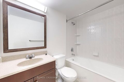 Photo 29 at 907 - 8 Lee Centre Drive, Woburn, Toronto