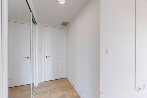 Photo 31 at 907 - 8 Lee Centre Drive, Woburn, Toronto