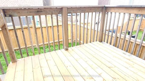 Photo 7 at 1263 Peelar Crescent, Lefroy, Innisfil