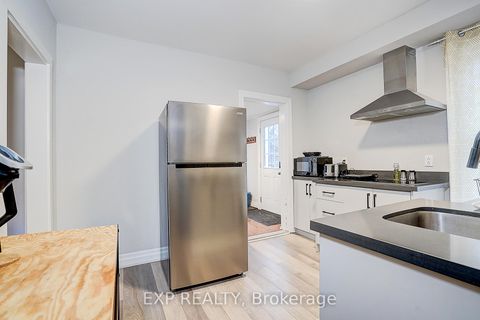 Photo 10 at 12 Vincent Street, London, Newmarket