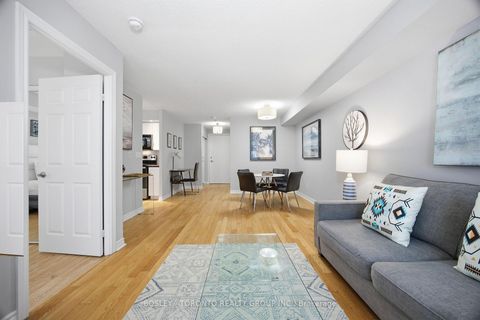 Photo 7 at 316 - 270 Wellington Street W, Waterfront Communities C1, Toronto