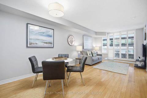 Photo 9 at 316 - 270 Wellington Street W, Waterfront Communities C1, Toronto