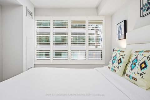 Photo 26 at 316 - 270 Wellington Street W, Waterfront Communities C1, Toronto