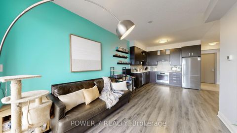 Photo 3 at 718 - 28 Uptown Drive, Unionville, Markham