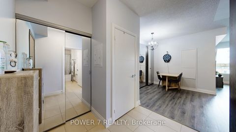 Photo 17 at 718 - 28 Uptown Drive, Unionville, Markham