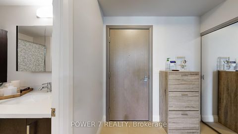 Photo 18 at 718 - 28 Uptown Drive, Unionville, Markham