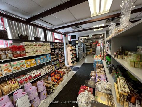 Photo 4 at 43 & 44 - 24 Steinway Boulevard, Clairville, Toronto