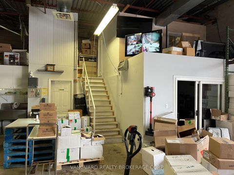 Photo 7 at 43 & 44 - 24 Steinway Boulevard, Clairville, Toronto