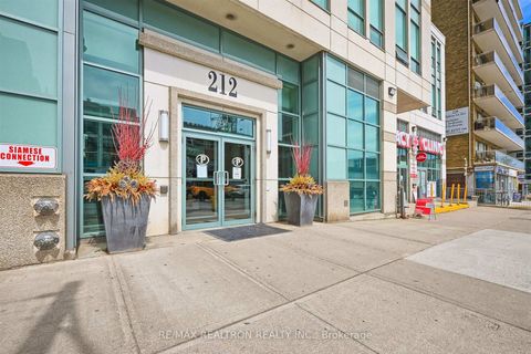 Photo 1 at 803 - 212 Eglinton Avenue E, Mount Pleasant West, Toronto