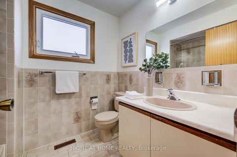 Photo 24 at 51 Burnt Bark Drive, Steeles, Toronto