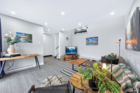 Photo 5 at 293 Milestone Crescent, Aurora Village, Aurora