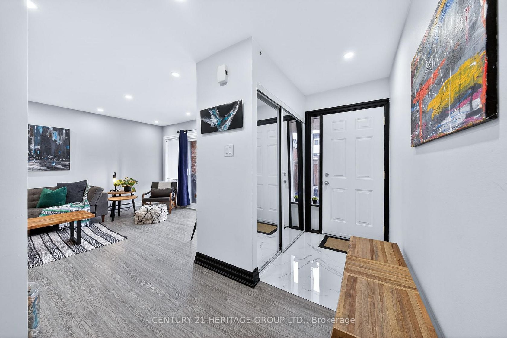 293 Milestone Crescent, Aurora Village, Aurora photo number 2