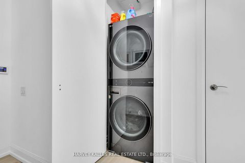 Photo 29 at 510 - 2181 Yonge Street, Mount Pleasant West, Toronto