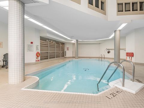 Photo 26 at 203 - 326 Major Mackenzie Drive E, Crosby, Richmond Hill