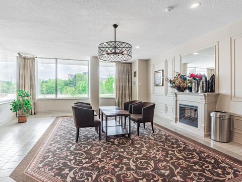 Photo 27 at 203 - 326 Major Mackenzie Drive E, Crosby, Richmond Hill