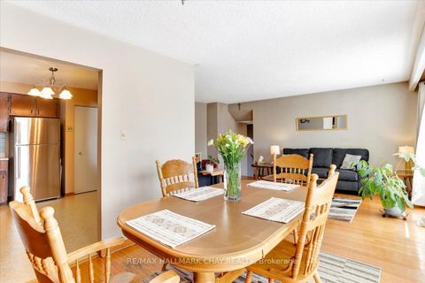 Photo 9 at 32 Cynthia Court, Wellington, Barrie