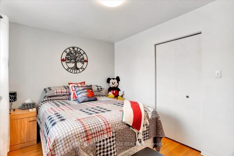 Photo 14 at 32 Cynthia Court, Wellington, Barrie