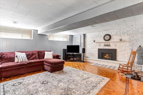 Photo 18 at 32 Cynthia Court, Wellington, Barrie