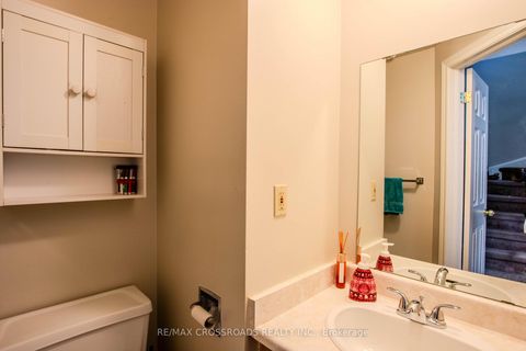 Photo 6 at 102 Ferguson Drive, Northwest, Barrie